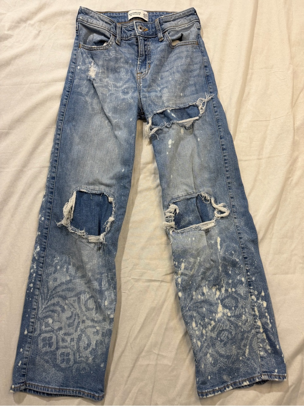 Girls sz 13/14 lace abercrombie distressed  jeans